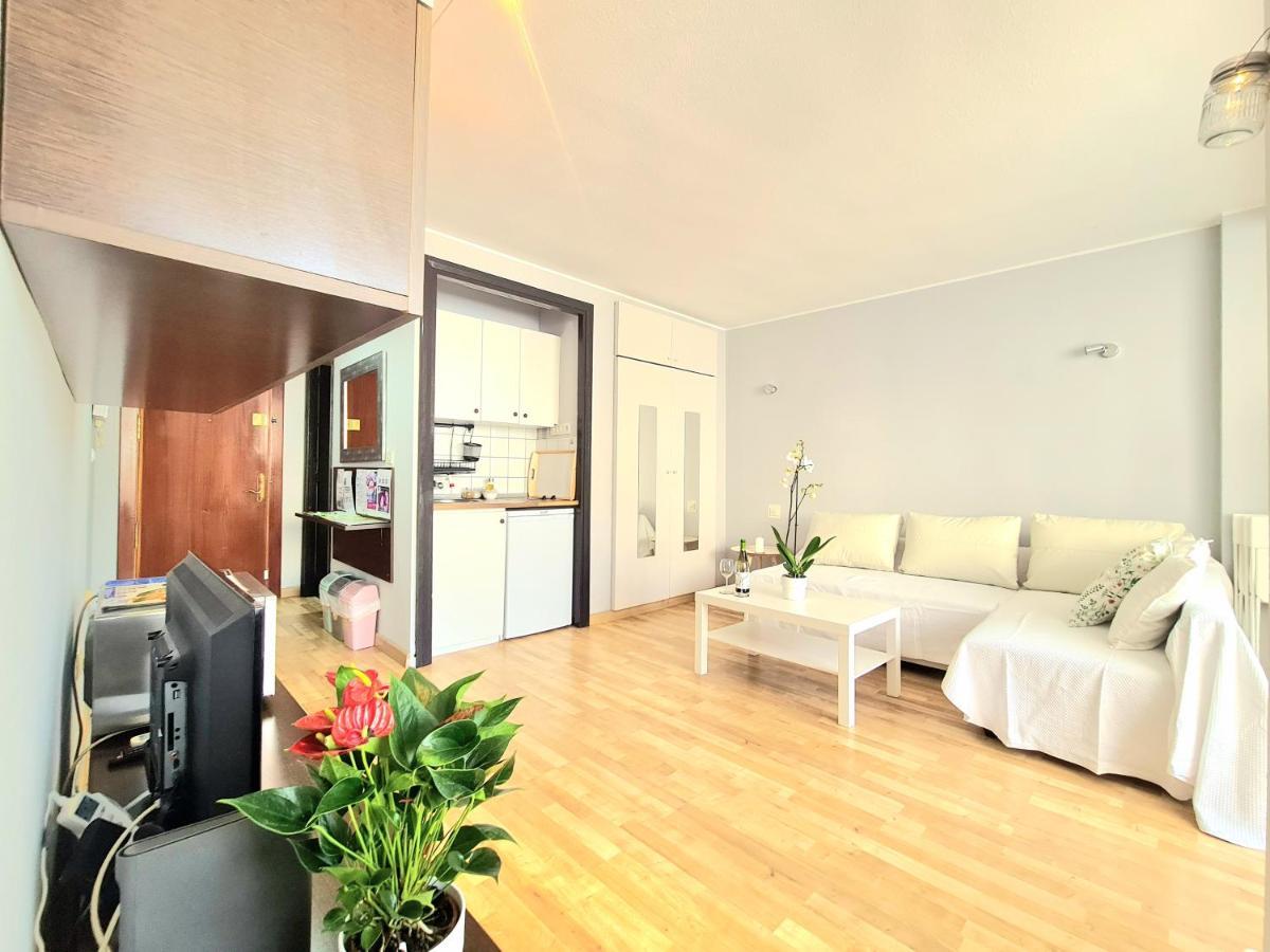 Aa Guest - El Mono De Torre Del Mar Eco Apartment Ngoại thất bức ảnh